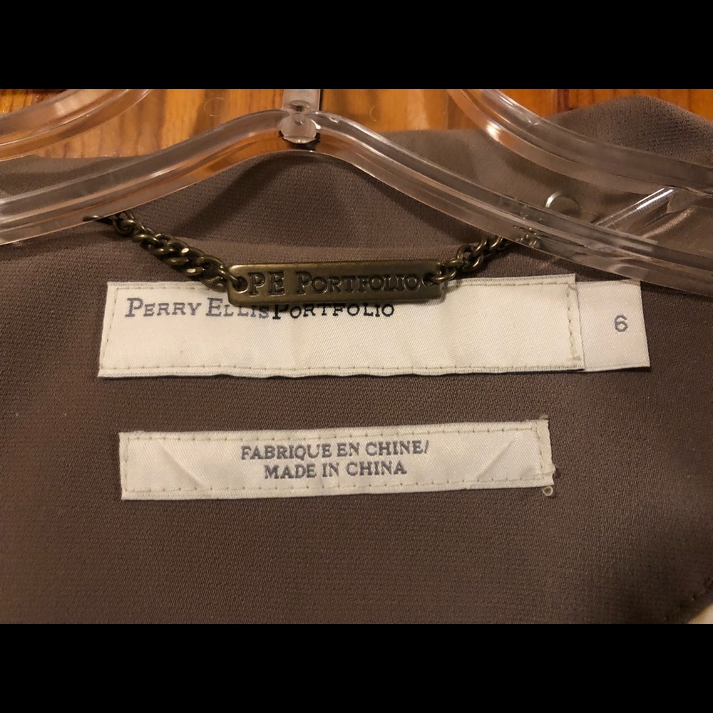 Perry Ellis women’s trench coat - Picture 5 of 6